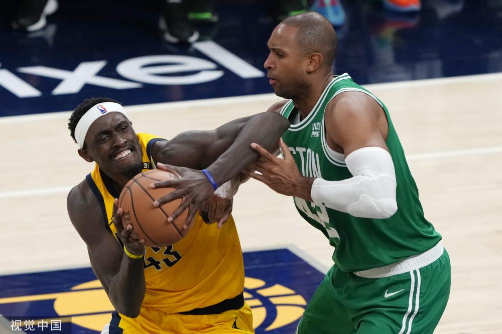 他们在中场 他们在中场